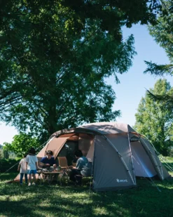 Land Nest Shelter