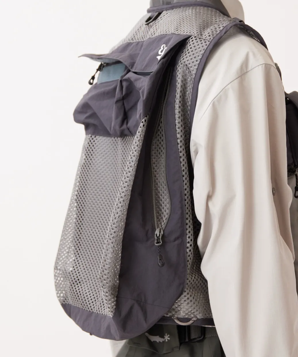 Oreti Vertical Pocket Vest