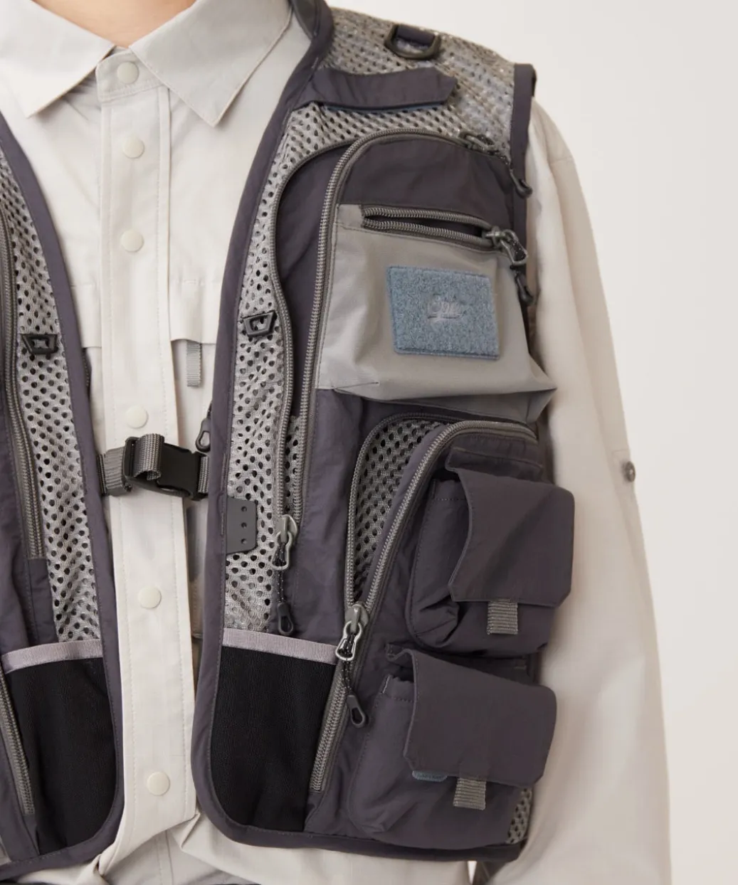 Oreti Vertical Pocket Vest