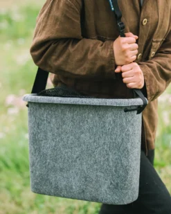 Takubako in Gray